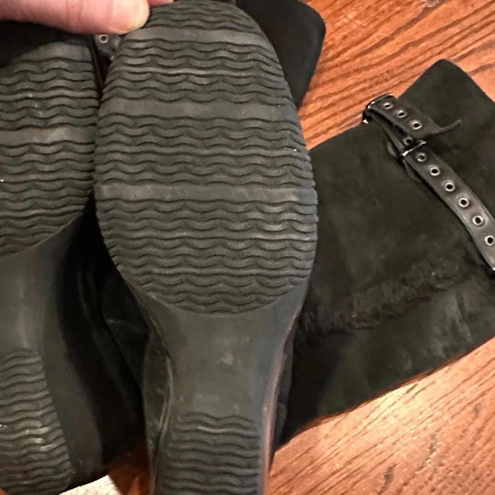 Aquatalia Shearling Black Knee-High Wedge Boots - Picture 6 of 6